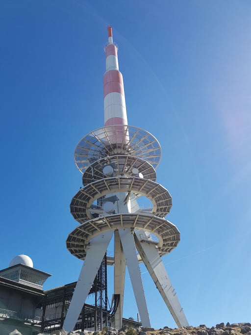 Sendemast auf dem Brocken, Ziel einer schönen Wanderung von Altenau und dem Ferienpark Auf dem Glockenberg